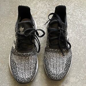 adidas swift run sneakers